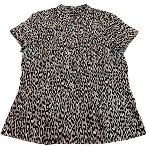 DANA BUCHMAN CHEETAH PRINT BUTTON DOWN SHORT SLEEVE BLOUSE WOMEN SIZE L